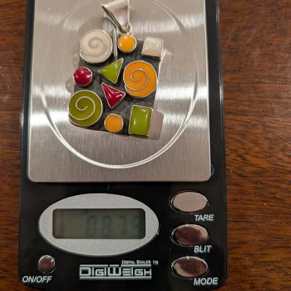 Vintage Mexican Sterling Silver Enamel Pendant – Bold & Unique Statement Piece - Picture 5 of 7